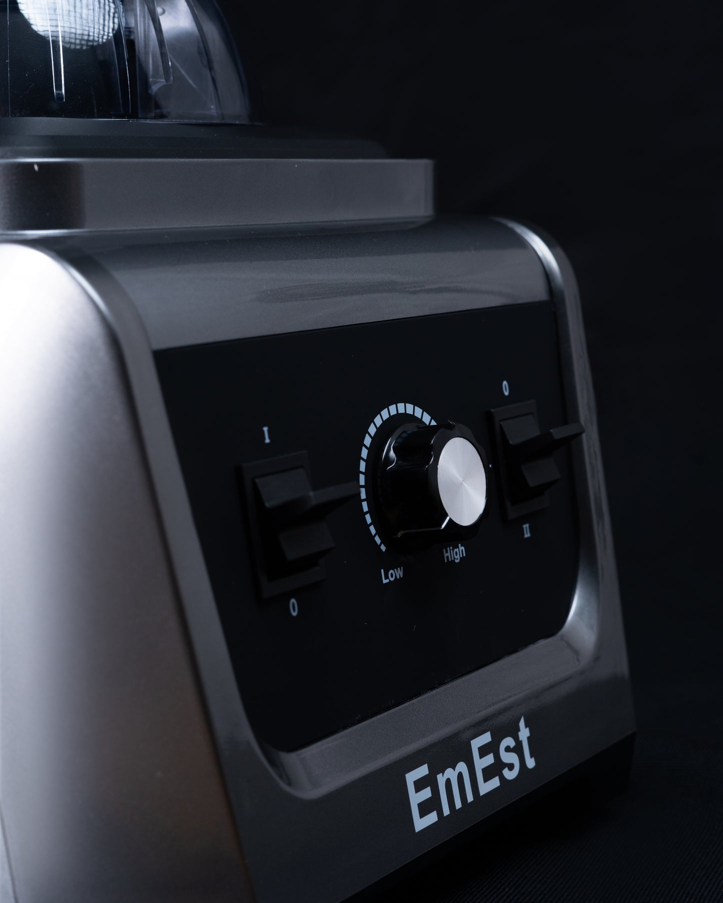 EmEst Odogwu Industrial Blender